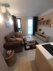 Nice 2 Room Apartment Harmony Suites 3 Sunnybeach
