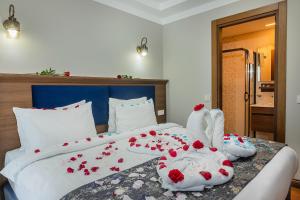Economy Double Room room in Aristocrat Hotel