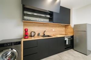 Quiet & Comfy 1BR in the Heart of Plovdiv with Private Balcony