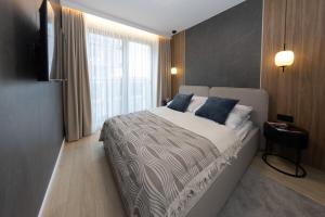 EASY RENT- Wieniawska4U Centrum, Free Parking