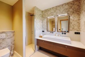 Villas Villa de prestige I Vue Mer - Piscine interieure : photos des chambres