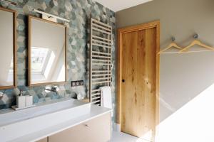 Villas Villa de prestige I Vue Mer - Piscine interieure : photos des chambres