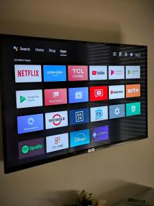 Penthouse near subway,metro,station!