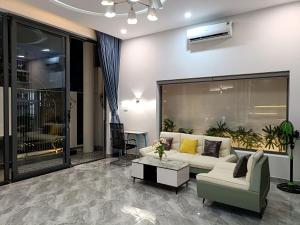 Aroma Mỹ Khê 2BR 3WC Jacuzzi 650m to My Khe beach