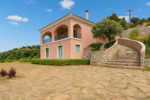Filistron Seaview Nest - Views, Comfort & Calm