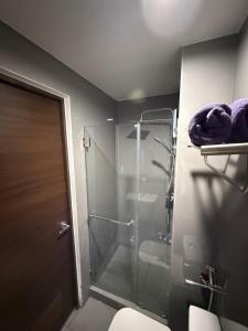 Skyline Blue Air residences 1Br cityview by Tin & Aix