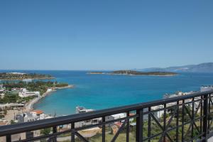 Vasiliki Island view house