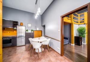 Oktogon Four Residence