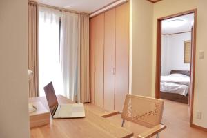 Cozeyretreat 地铁站步行三分钟 直达心斋桥及机场