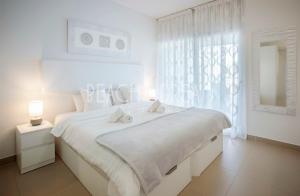 Beach & Dream rentals - Crystalline