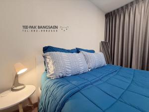 AVALYN Room - East Ville