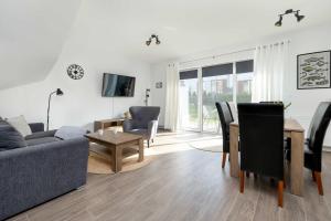 Spacious House Kołobrzeg with Garden Grill and Parking by Noclegi Renters