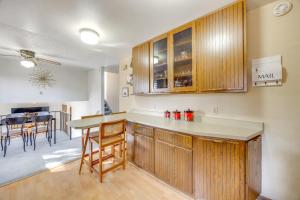 2 Mi to Citadel Mall Home with Furnished Patio!