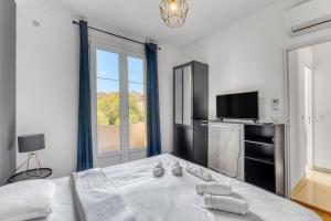 2 Bed Avenue Saint-jean , 5 minutes from palais des festivals