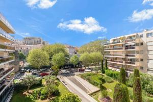 2 Bed Avenue Saint-jean , 5 minutes from palais des festivals