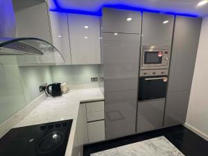Estatesmen Park Lane Apartment