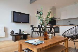 Appartements Luis Mariano Triplex Apartment : photos des chambres