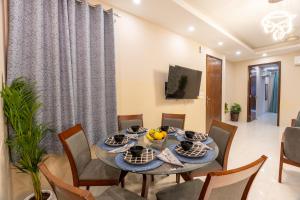 Homlee-Anupam 3BHK-Lift-Parking-Saket-Max Hospital