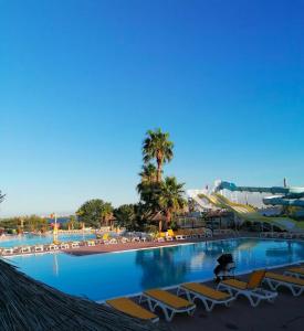 Campings Bungalow 410, 8 pers Camping 4 etoiles Siblu Le Lac des Reves : photos des chambres