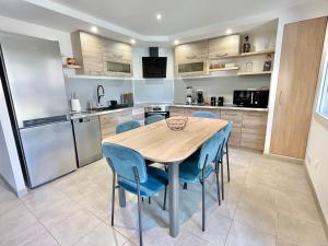 Appartements Appartement avec piscine 8 personnes : photos des chambres