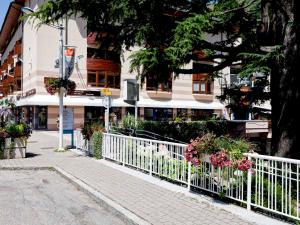 Appartements Appartement 2* Confort 5 Pers, Balcon, Centre de Brides-les-Bains, Proche Thermes & Telecabine - FR-1-512-137 : photos des chambres