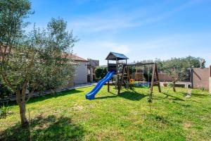 Holiday Home Enard with Jacuzzi
