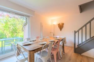 Maison 4 chambres avec jardin & garage proche tram