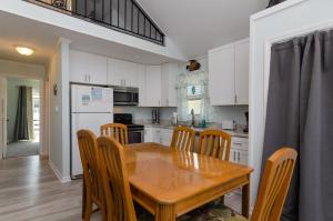 Boat Dock Bungalow by Bryant Real Estate