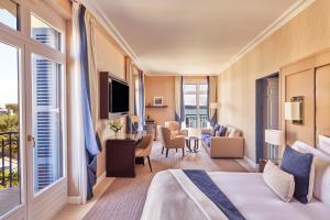 Hotels Hotel Barriere Le Grand Hotel Dinard : photos des chambres