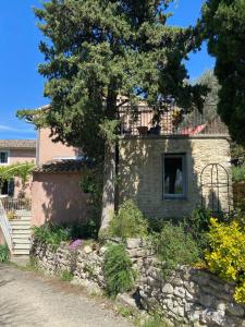 Maisons de vacances La Maison Rose I Maison de village familiale : photos des chambres