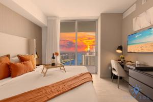 Wrap Around Balcony - Paradise Beach - Amazing Pools