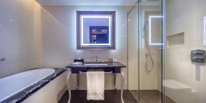 Executive Double Room with Two Double Beds - Lounge Access room in Hilton Podgorica Crna Gora