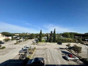 Appartement 2 pièces + cabine, 6 couchages, proche plage, parking - FR-1-388-44