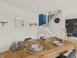 Maisons de vacances Jolie maison avec jardin et terrasse pour 4 : photos des chambres