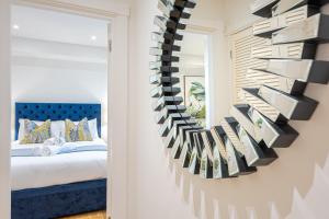 Stunning 2Bd 2Bth in Belgravia within a Quiet Courtyard