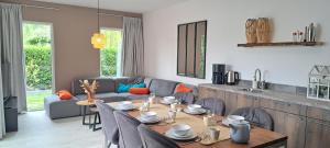 Chalet Zeeland 6p omheinde tuin, hond welkom VP084