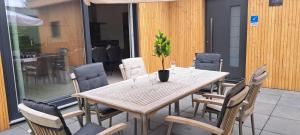 Chalet Zeeland 6p omheinde tuin, hond welkom VP084