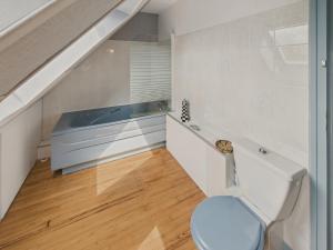 Maisons de vacances Maison a 30m de la plage - Grand Jardin - pour 6 : photos des chambres