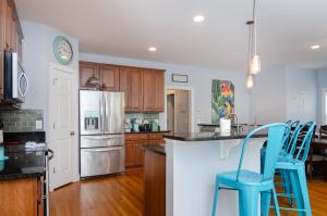 Riptide by Bryant Real Estate