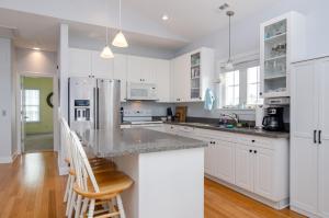 E-Sea Living by Bryant Real Estate