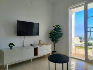 Marina Garden: Jardín Vista Mar • Valle Properties