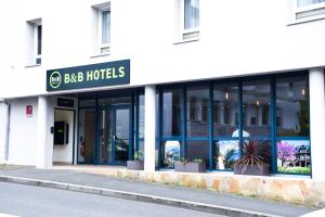 Hotels B&B HOTEL Rodez Bourran : photos des chambres