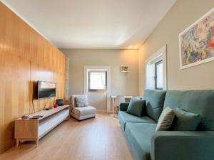 Casa São Vicente - Apartment Near City Centre with Private Parking