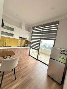 Happy Home Apartment