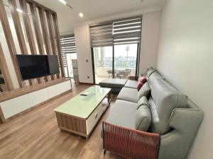 Happy Home Apartment