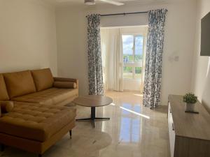 Spacious 1 bedroom appartment in sunny paradise