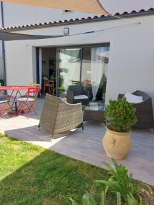 Maisons de vacances La vie est belle a 10 minutes de La Rochelle : photos des chambres