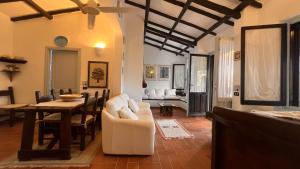Villetta Livia Vista Mare, Budoni, Wifi, Ac