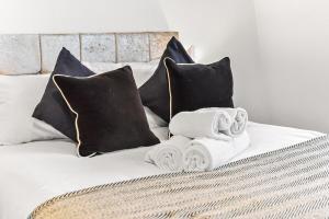 Cosy 3BR Urban Oasis in London