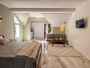 Heavens Balcony Meteora